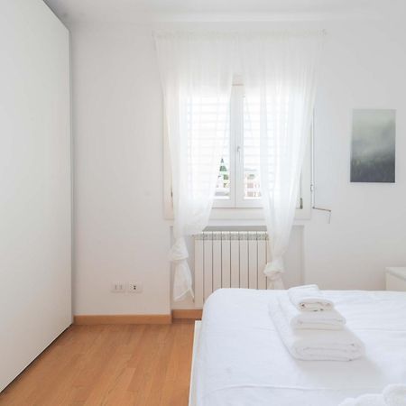 Loverhome Apartment 3 โรม ภายนอก รูปภาพ