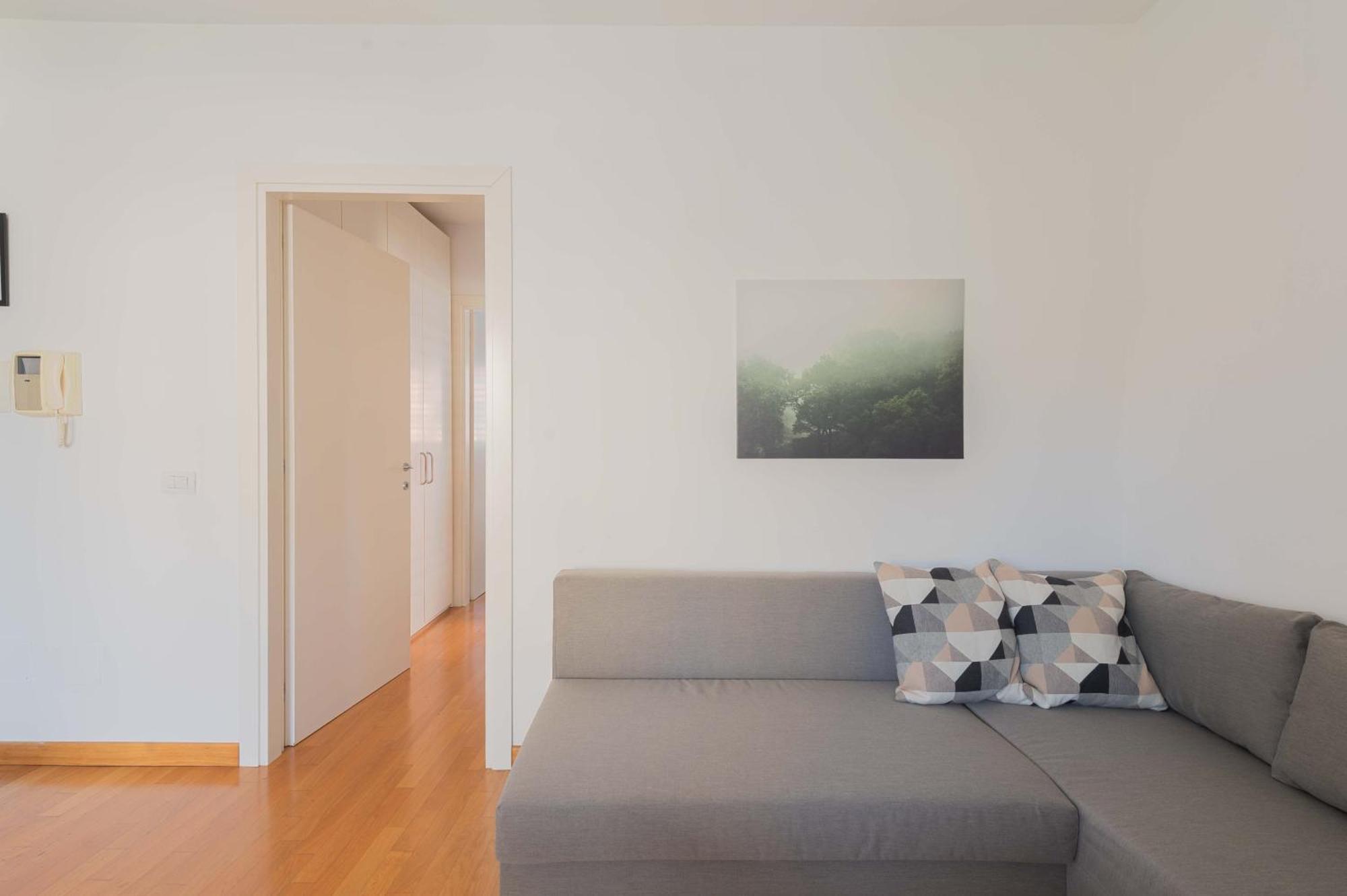 Loverhome Apartment 3 โรม ภายนอก รูปภาพ