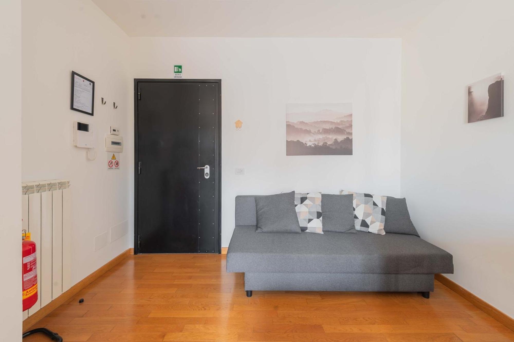 Loverhome Apartment 3 โรม ภายนอก รูปภาพ