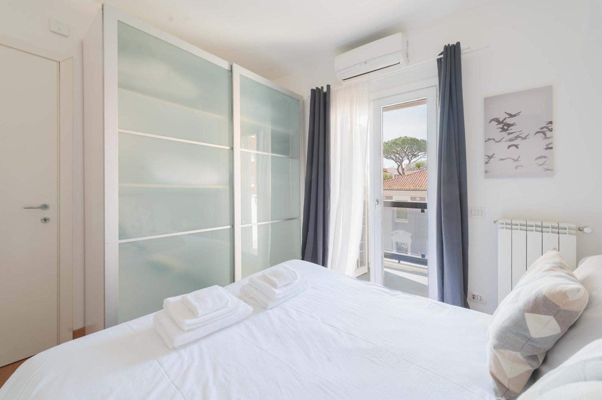 Loverhome Apartment 3 โรม ภายนอก รูปภาพ