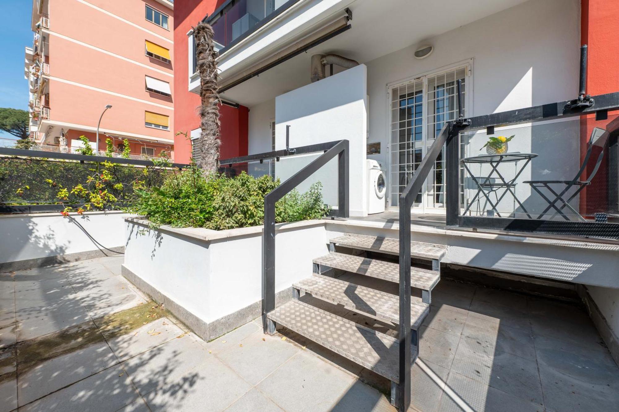 Loverhome Apartment 3 โรม ภายนอก รูปภาพ